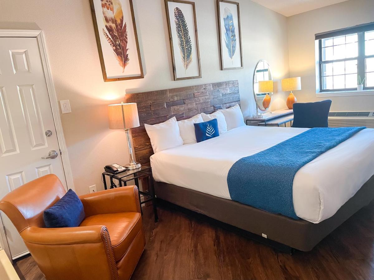Pinemark Inn Suites Events Saint Clair Екстер'єр фото